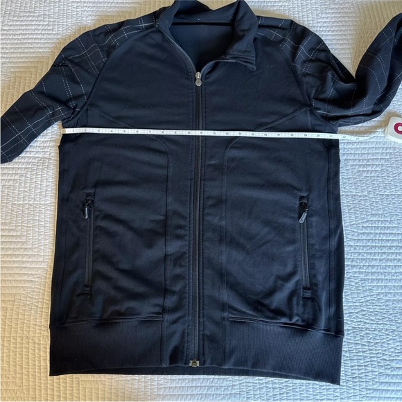 Men’s Lululemon Jacket Full Zip Athletic Stretch Black Casual Long Sleeve Large - Picture 8 of 10